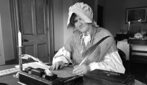 BLOG | Louise Hewitt visits Elizabeth Gaskell's House 1